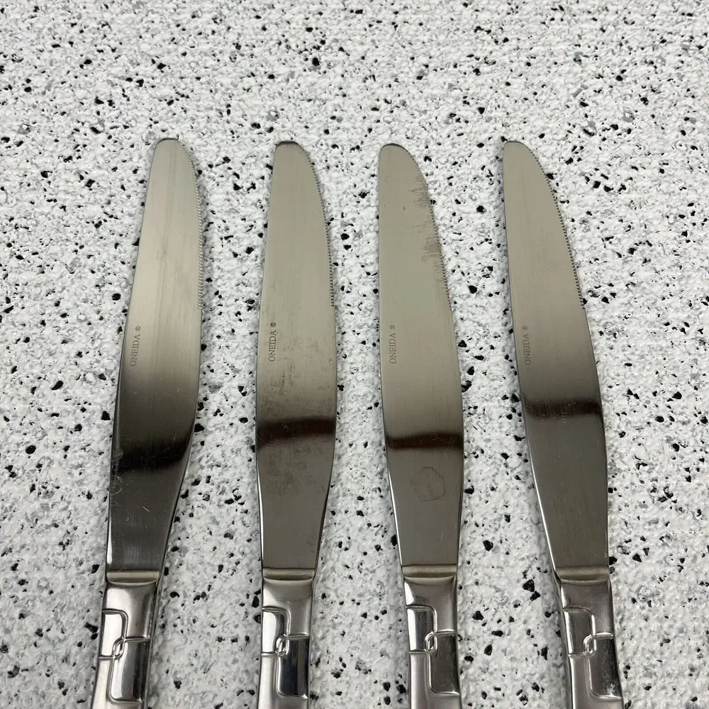 Oneida QUADRATIC Lot of 4 Table‎ Knives Replacements Stainless Steel Flatware